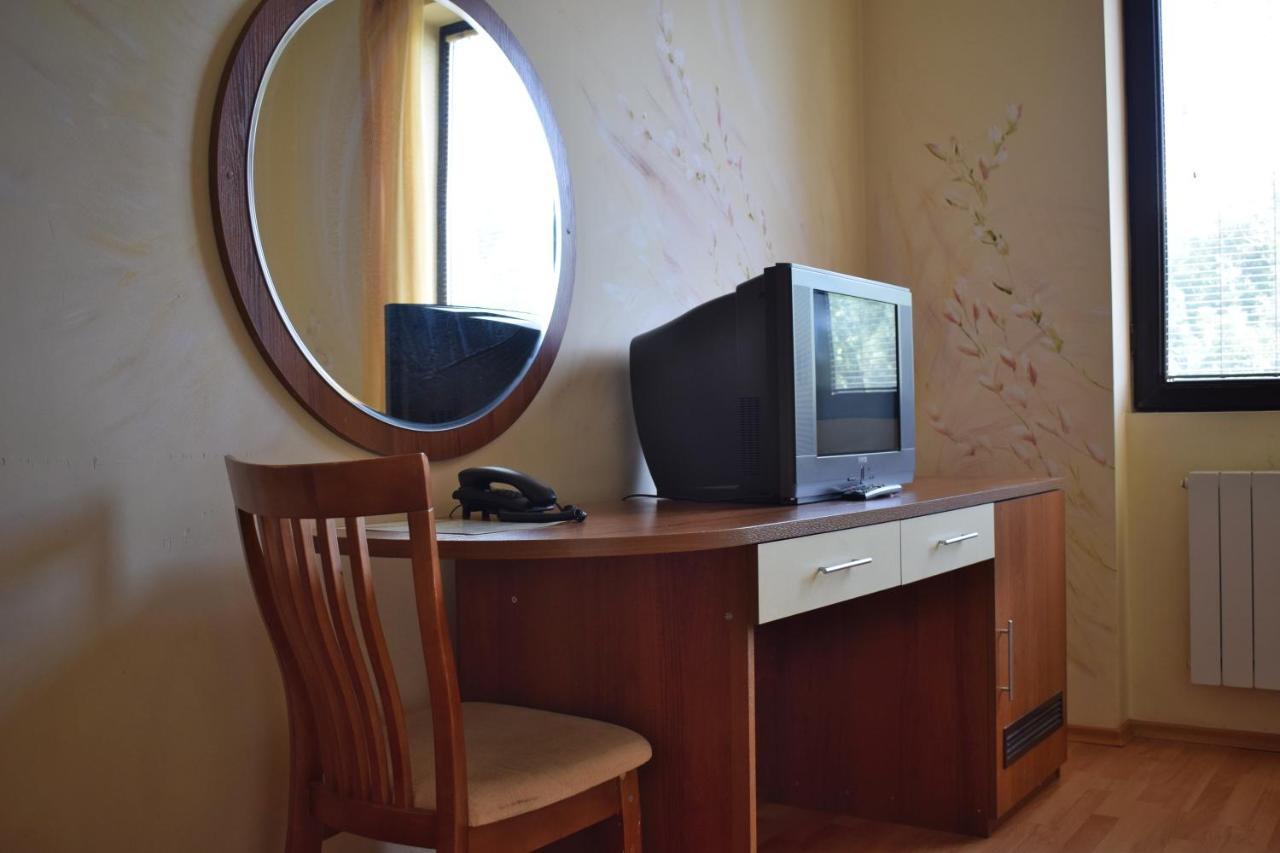 Hotel Jeravna Bankya Buitenkant foto