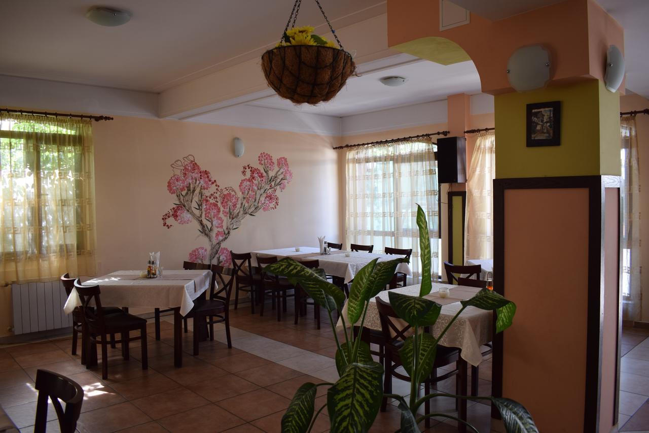Hotel Jeravna Bankya Buitenkant foto