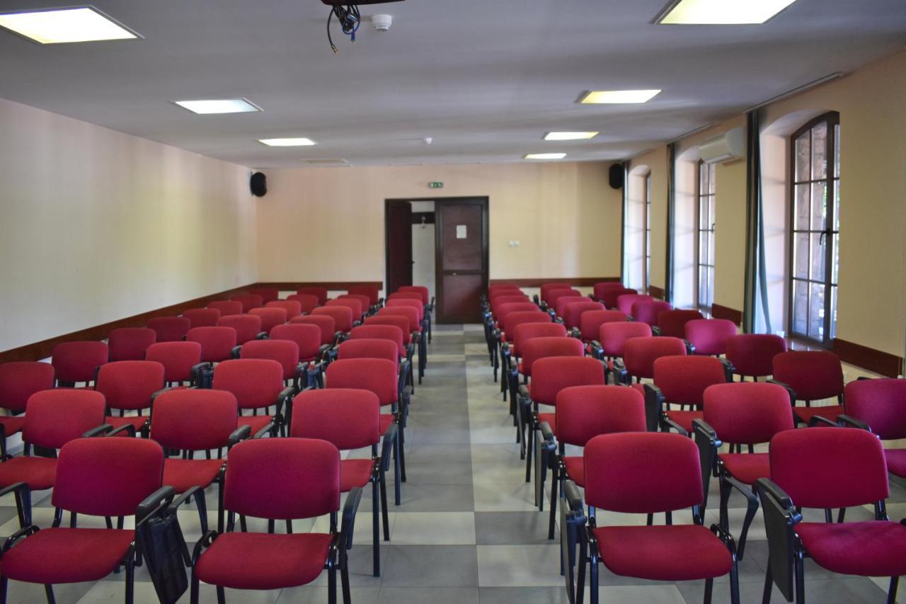 Hotel Jeravna Bankya Buitenkant foto